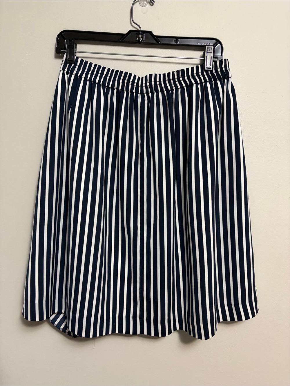 J. Crew Mercantile Navy and White Striped Skater Skirt Size 8 Stretchy lined - Picture 4 of 4